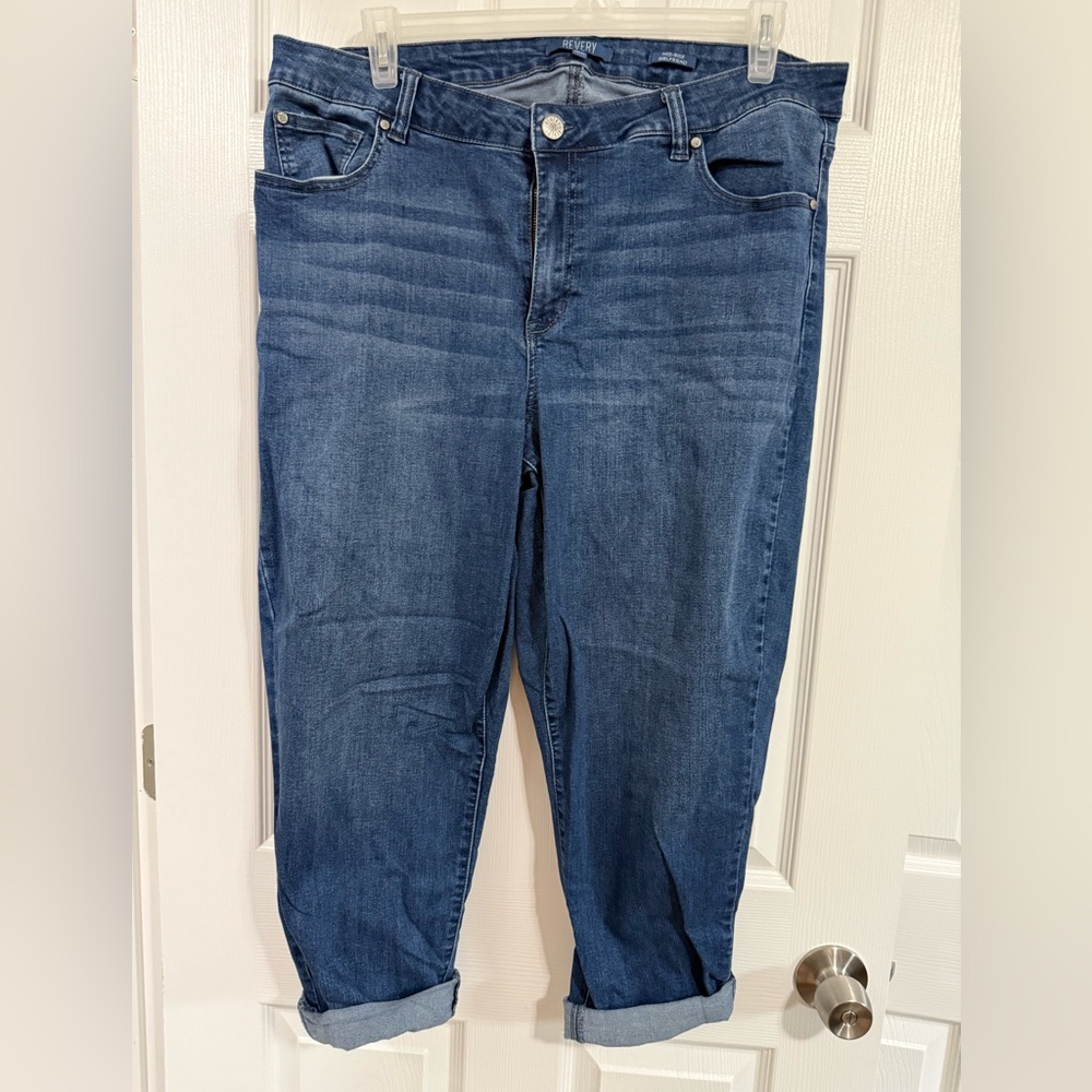 Revery Dark Blue Straight Leg Mid Rise Girlfriend Fit Cropped Women's Jeans 18W